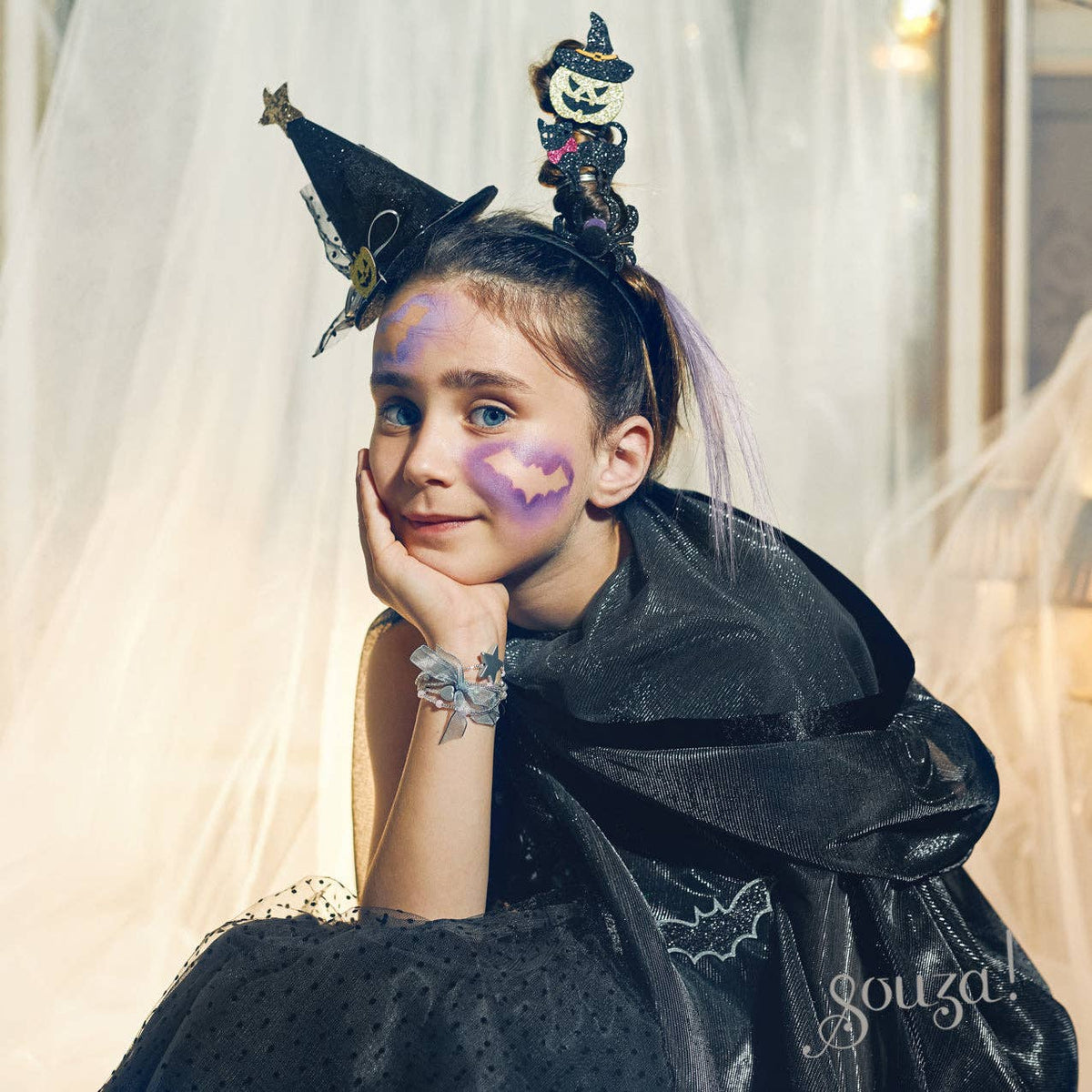 Mathilde Halloween Costume Cape detail