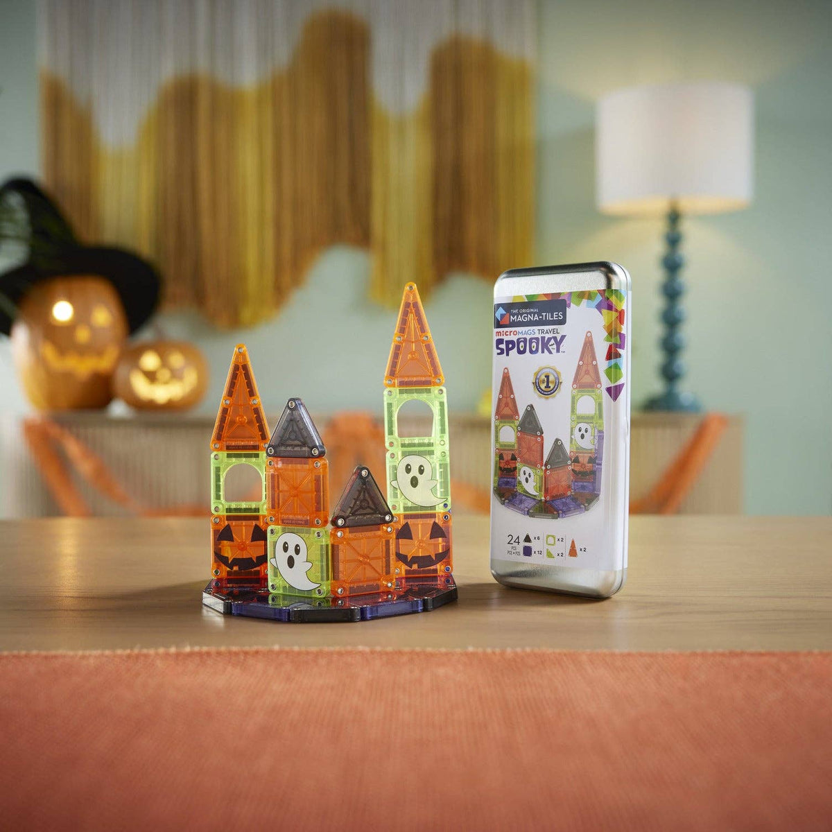 MicroMAGS Spooky 24 Piece Travel Set – Magna-Tiles, tile pieces close-up
