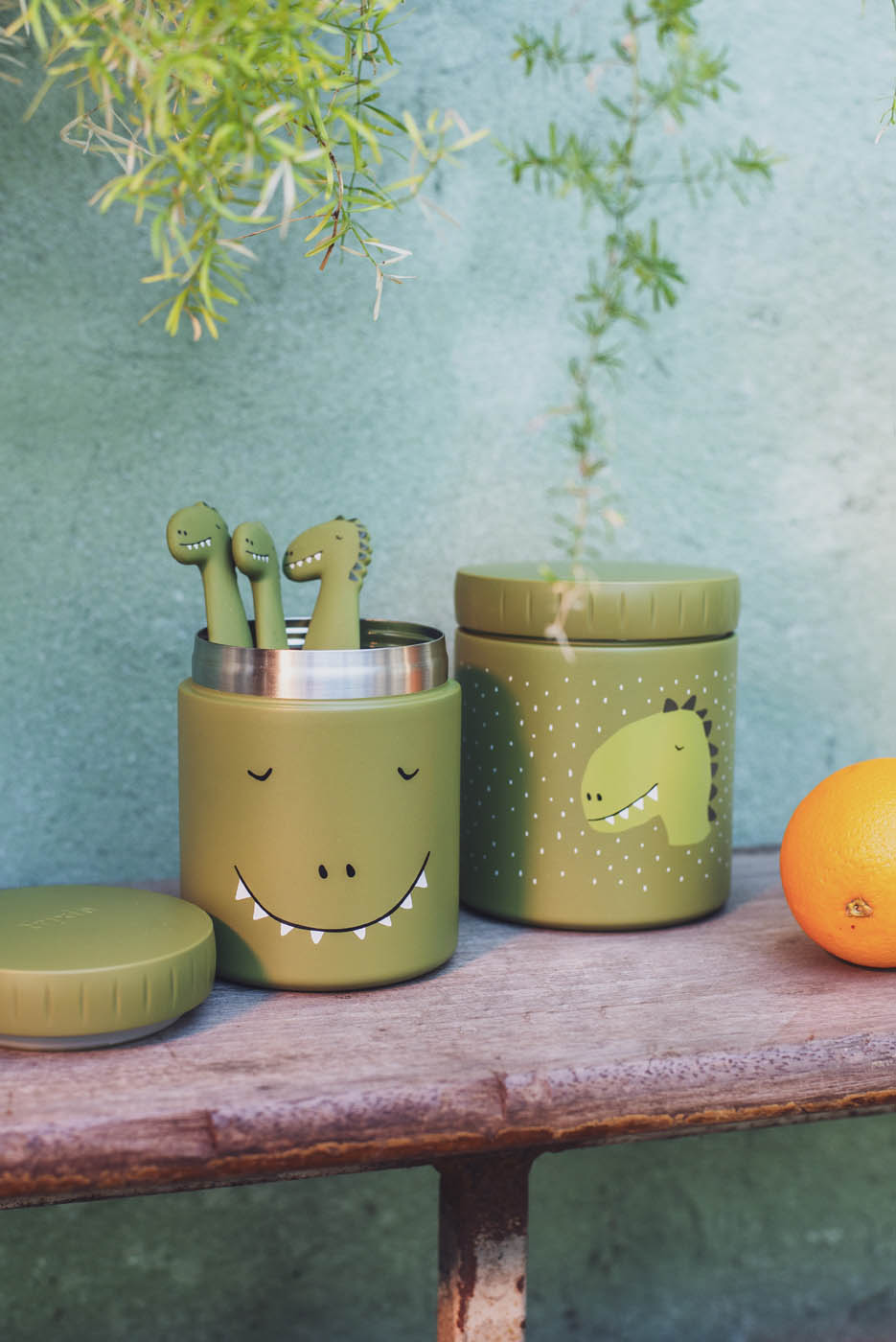 Trixie Insulated Food Jar 350ml - Mr. Dino detail