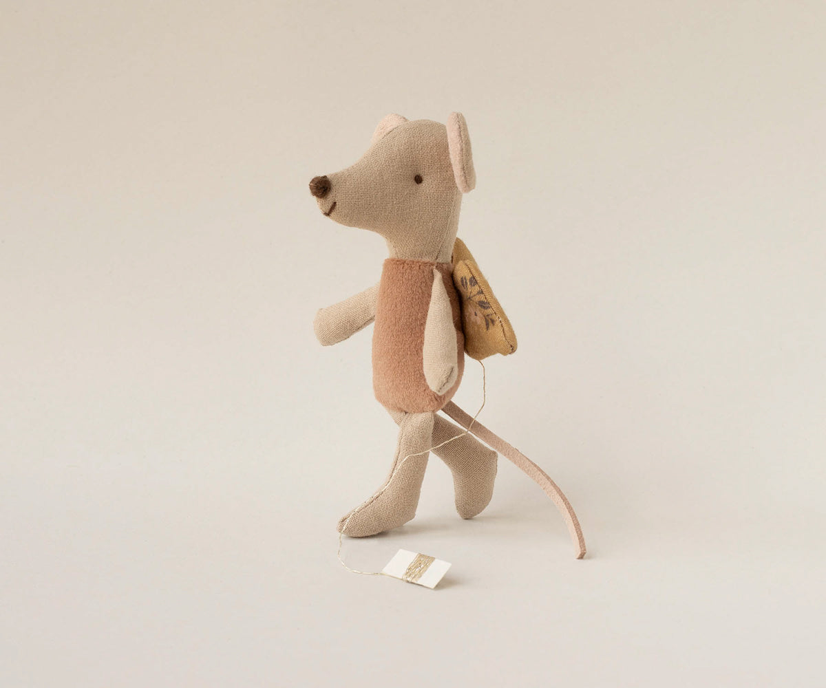 Fairy Mouse, Little - Powder detail