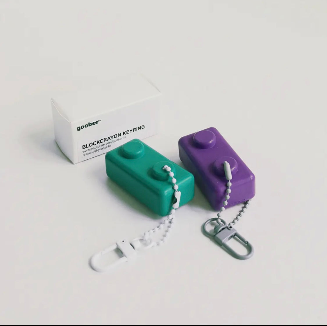 Goober - Jumbo Crayon Key
Ring - Violet