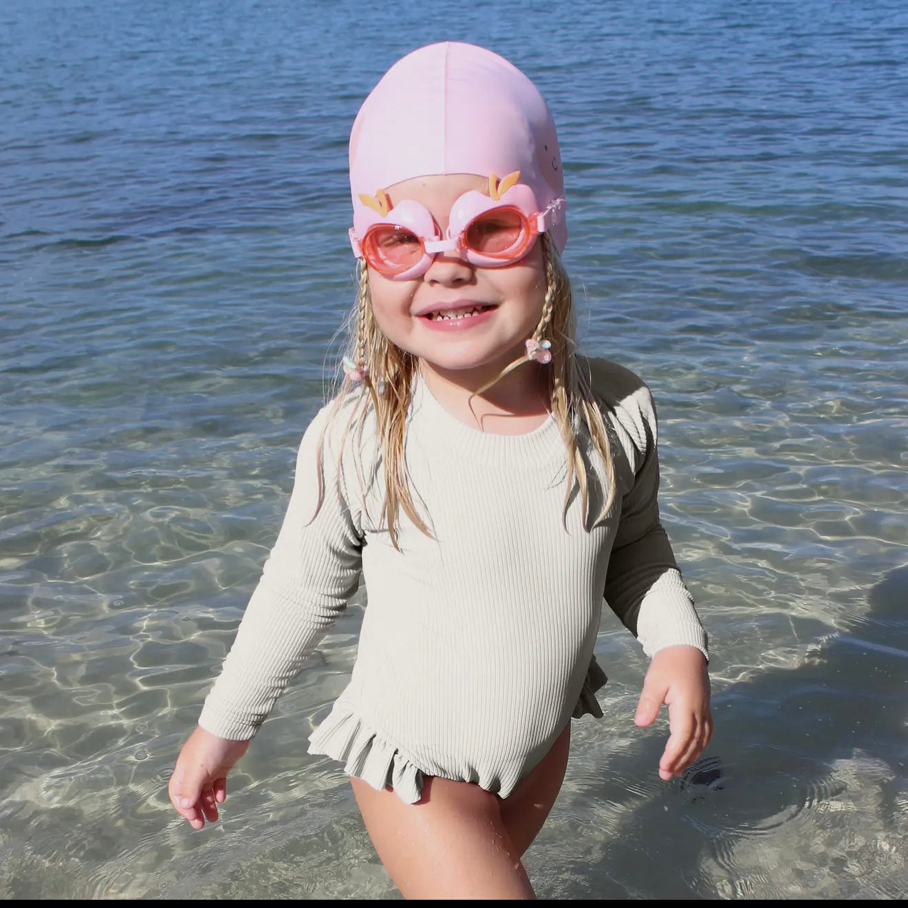 Kids Swim Goggles – Cotton Candy Cherry