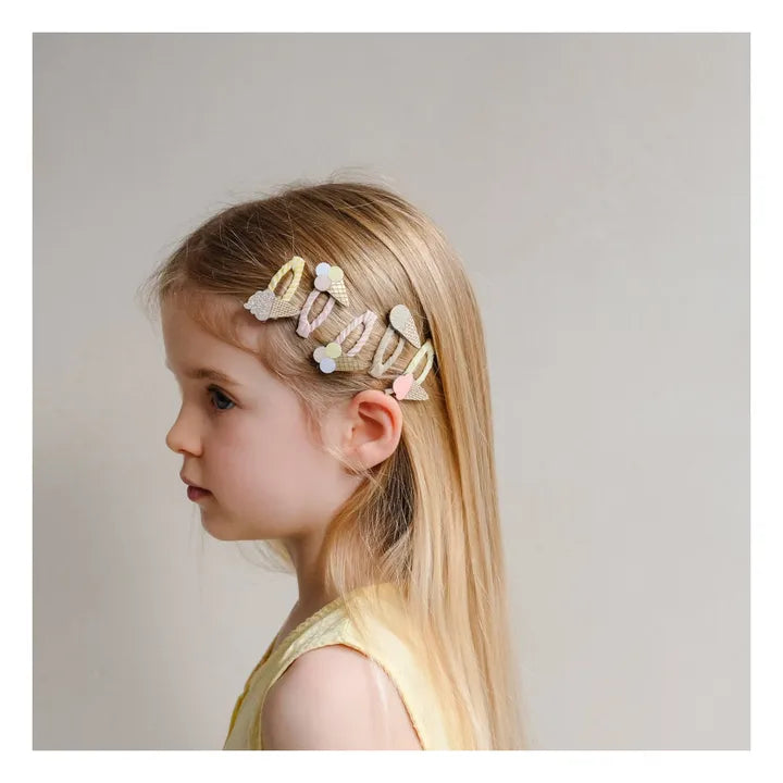 girl wearing Mimi and Lula ice cream mini hair clips
