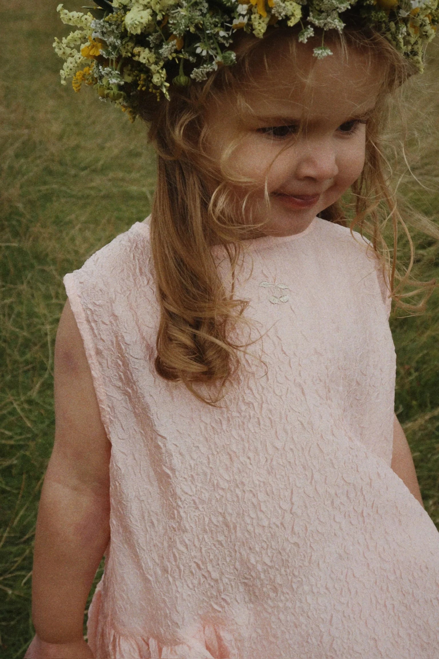 VOLA DRESS — close up – Konges Sløjd