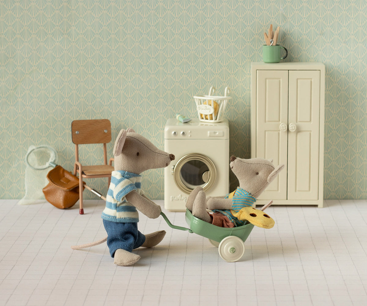 Little brother mouse with bag