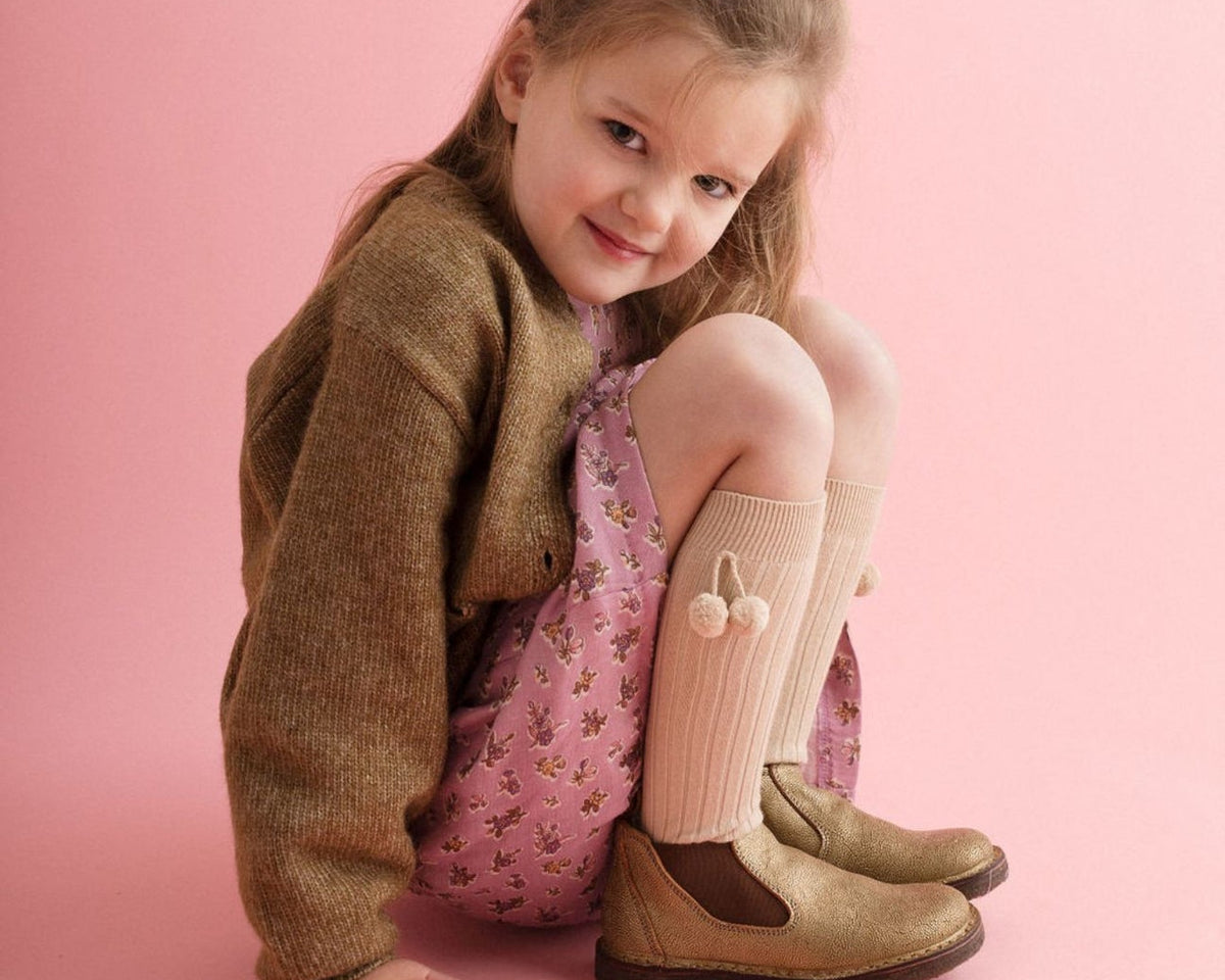 Collégien Diane Ribbed Knee-High Socks with Pompoms – Doux Agneaux (image 3)