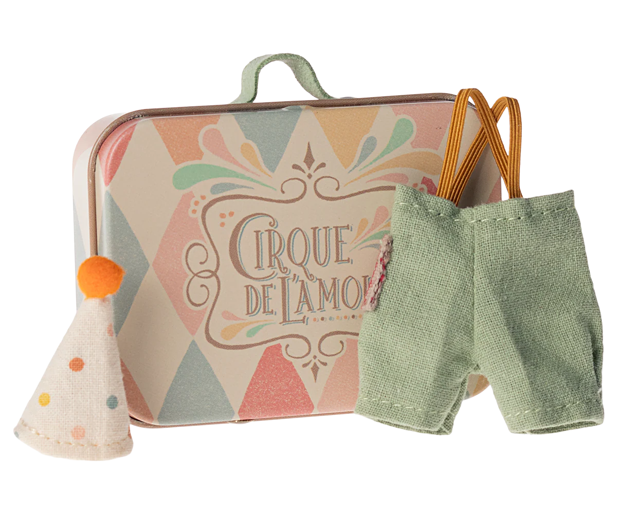 Maileg Clown Clothes in Suitcase Little Brother Mouse – front view, pre-order
