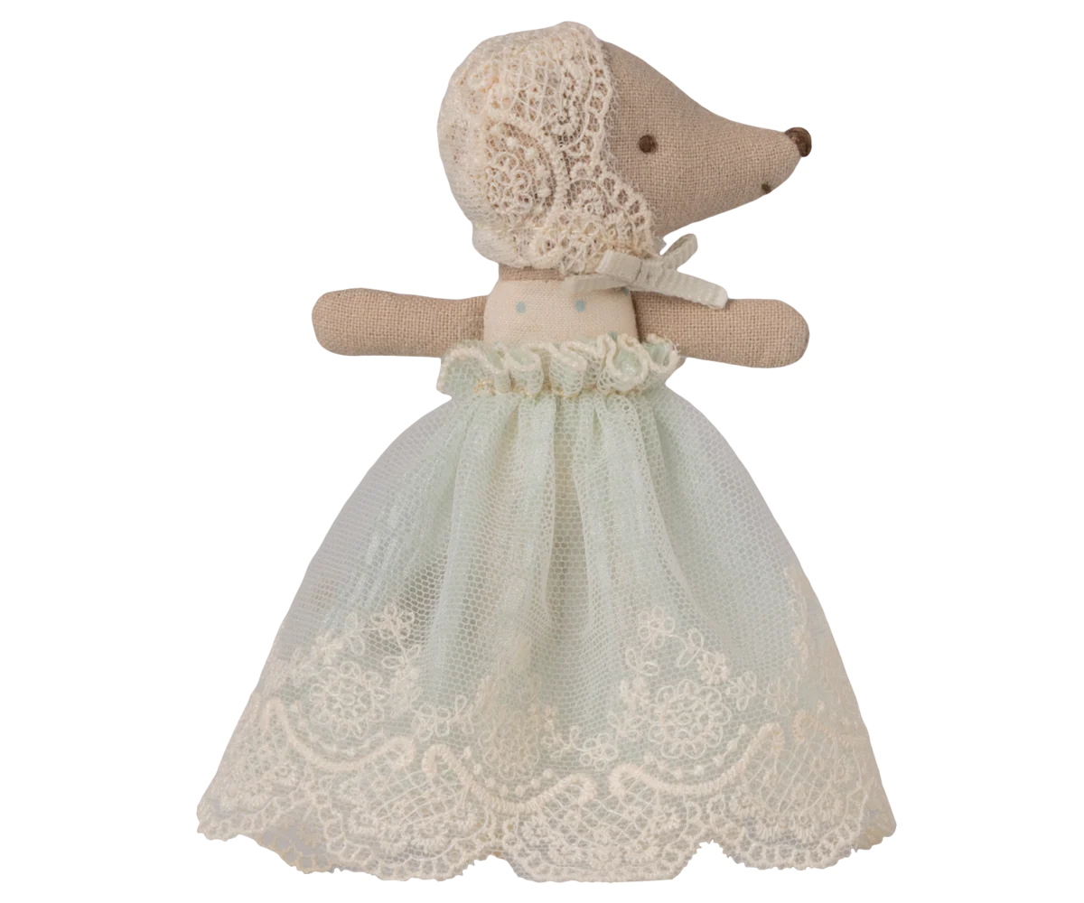 Baby mouse in gown - Mint