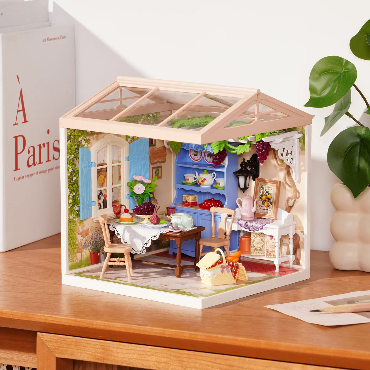 Rolife Midsummer Dream Yard DIY Miniature House DW025
