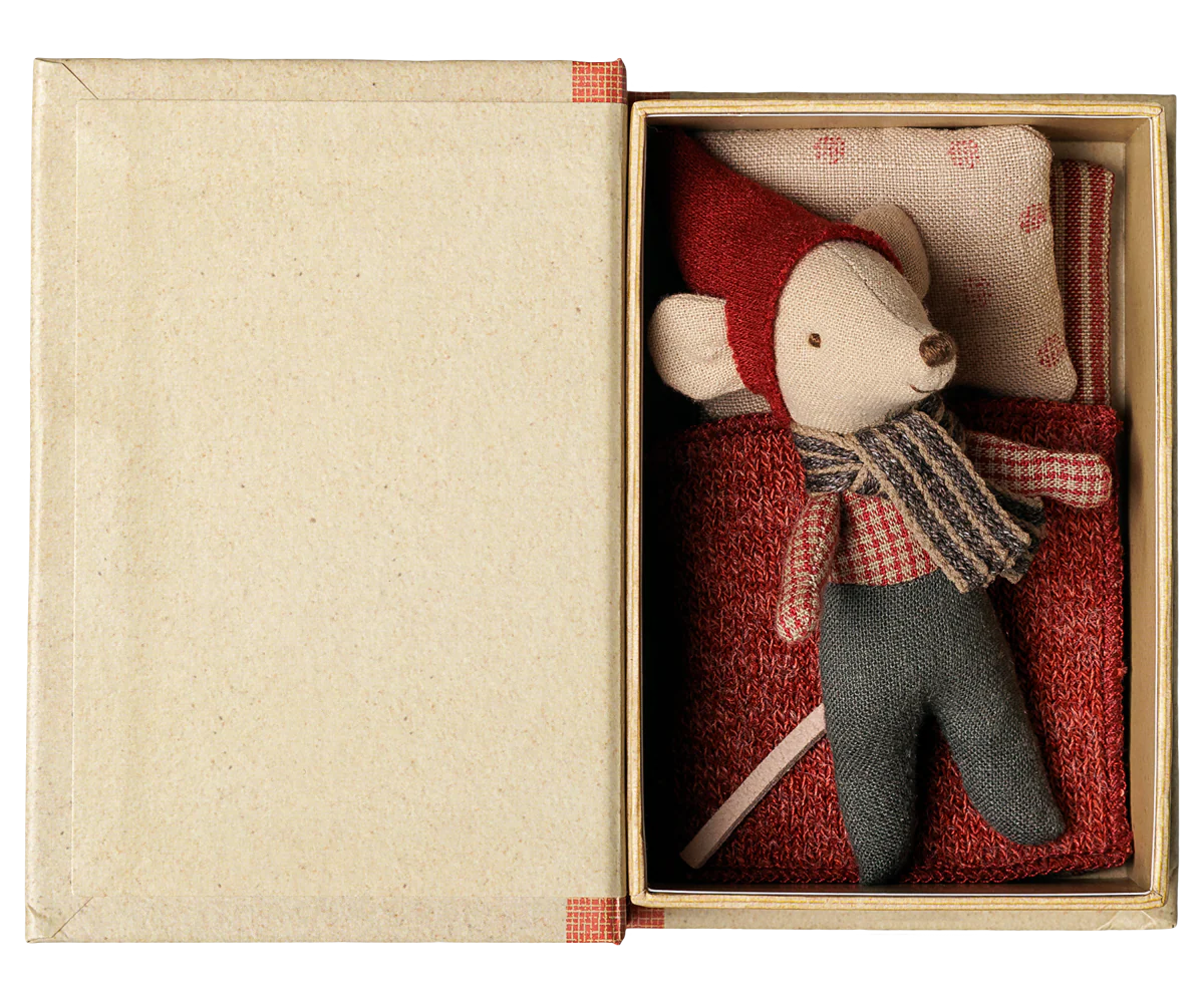 Maileg Christmas Mouse Baby in Book — close-up of baby mouse face and Christmas outfit detail showing hand-finished Maileg craftsmanship