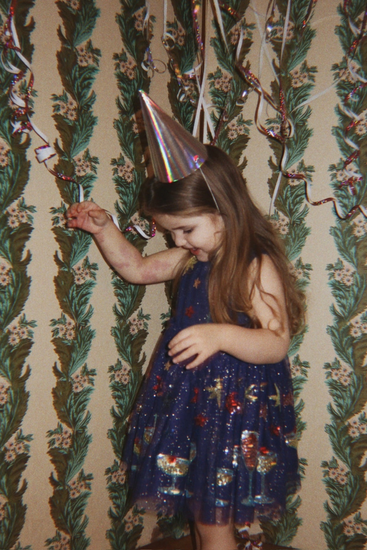 Konges Sløjd Yvonne Dress in Bobbly, worn