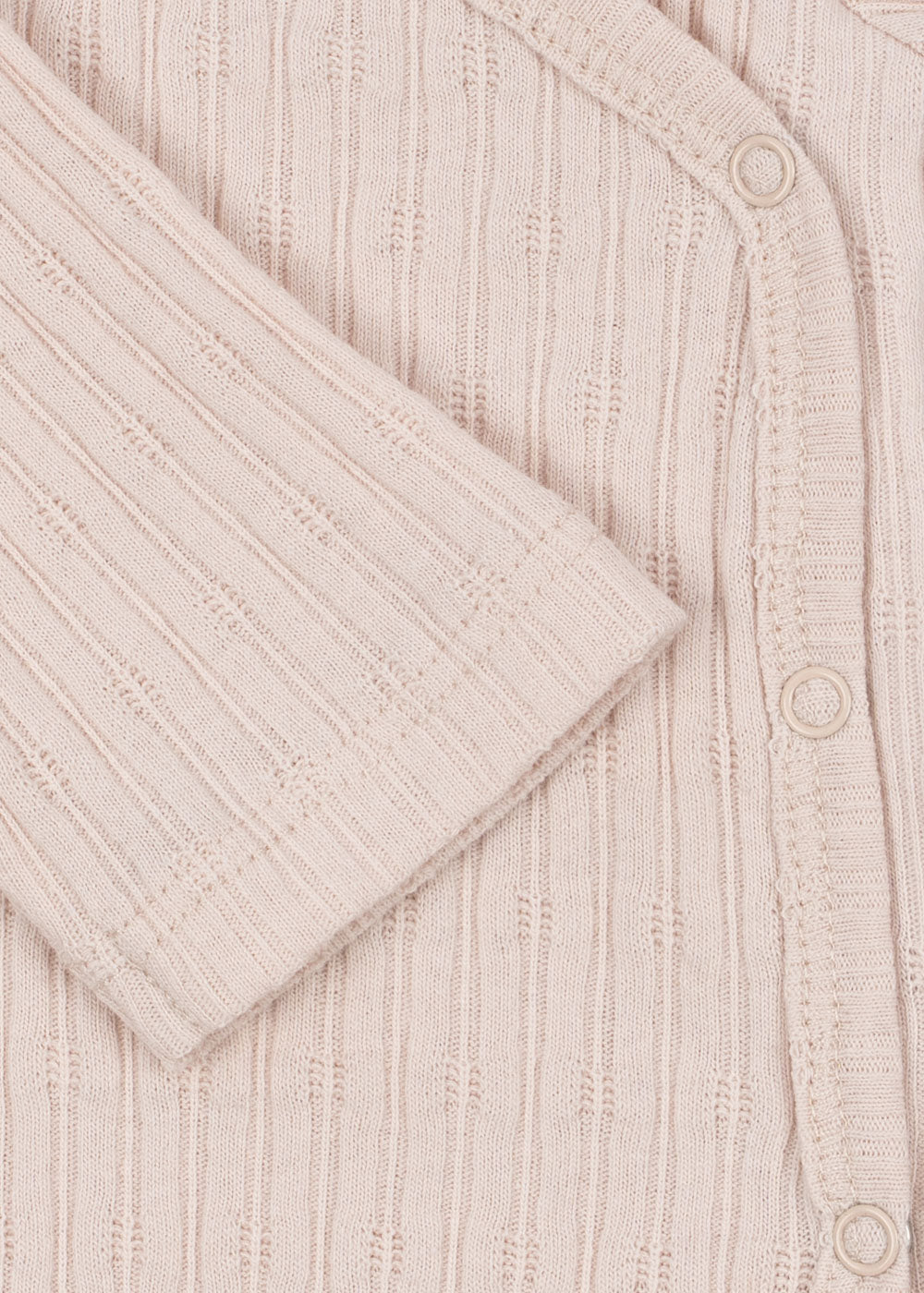 Konges Sløjd Take-Me-Home Set Shell — close-up of baby hat