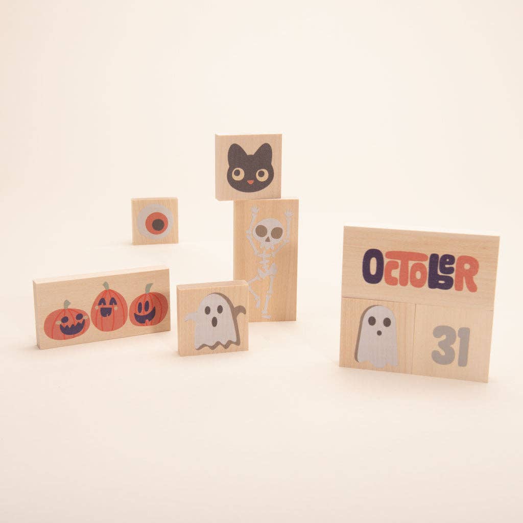 Uncle Goose Chips - Create a Calendar wooden chip set with paperboard storage tray