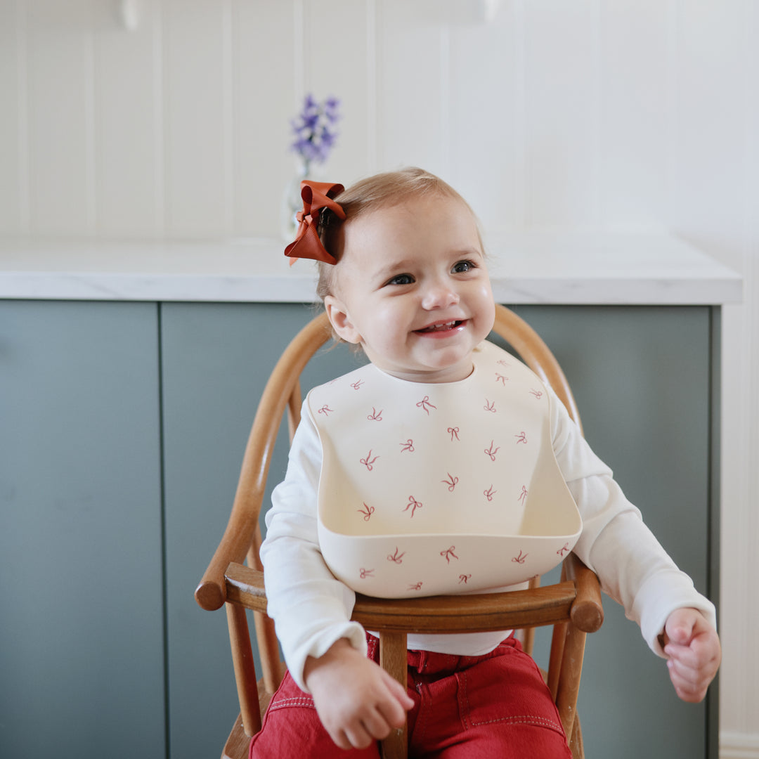 Silicone Baby Bib – Mushie