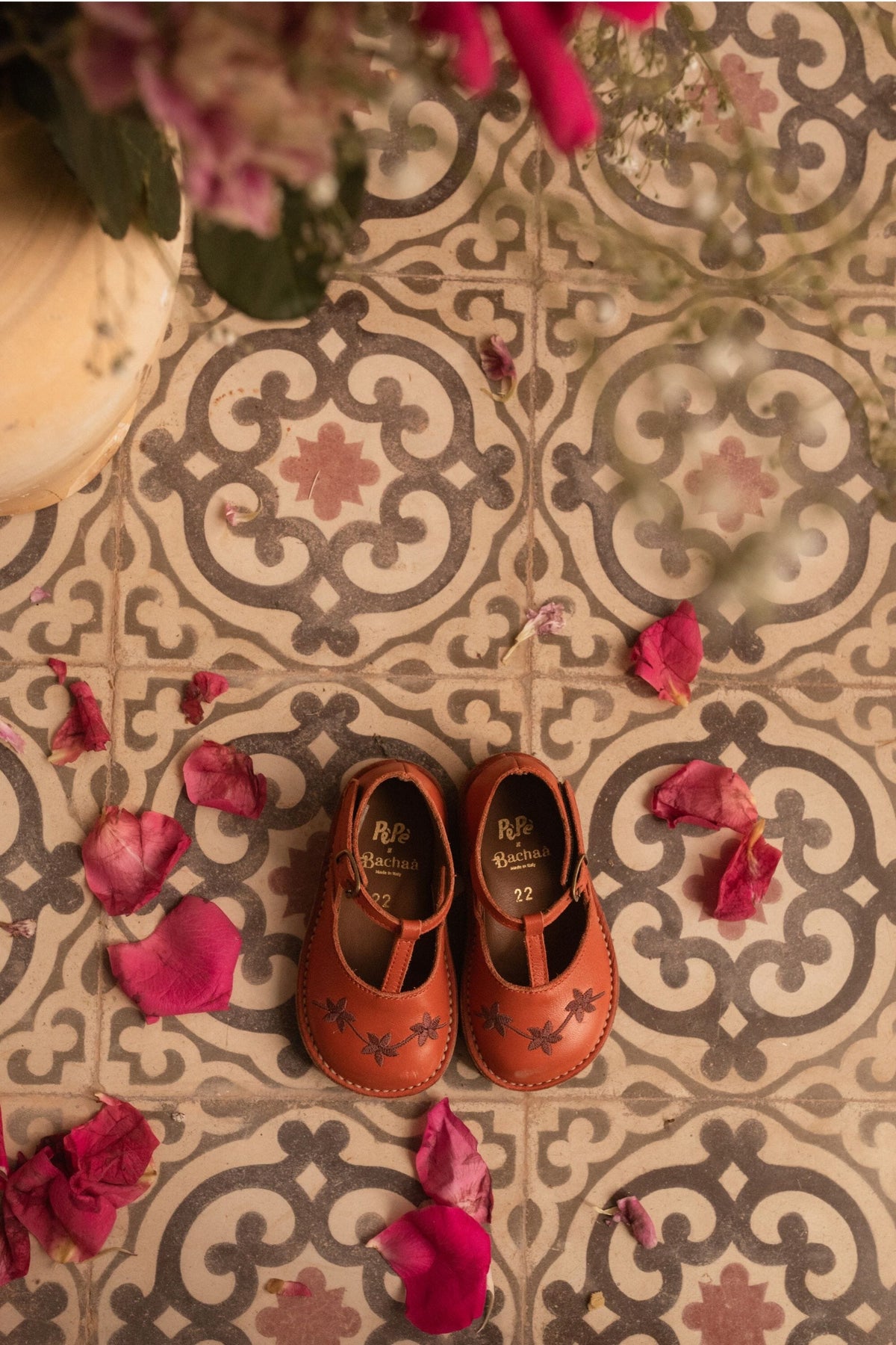 Bachaa x PèPè Lulu Sandals in Cognac, packshot 1