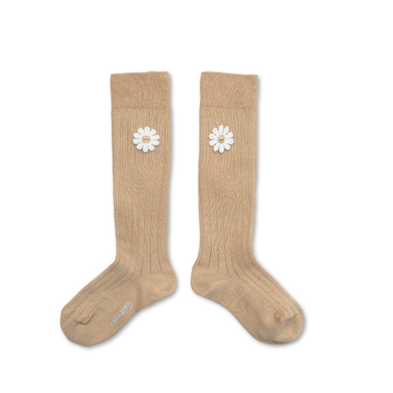 Collégien Valentine Ribbed Knee-High Socks with Daisy – Sable