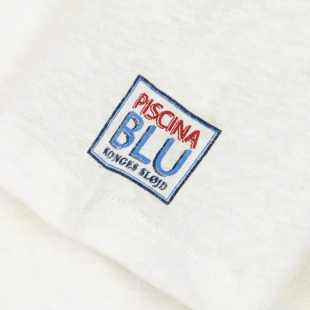 Era Tee in Off White / Piscina – Konges Sløjd
