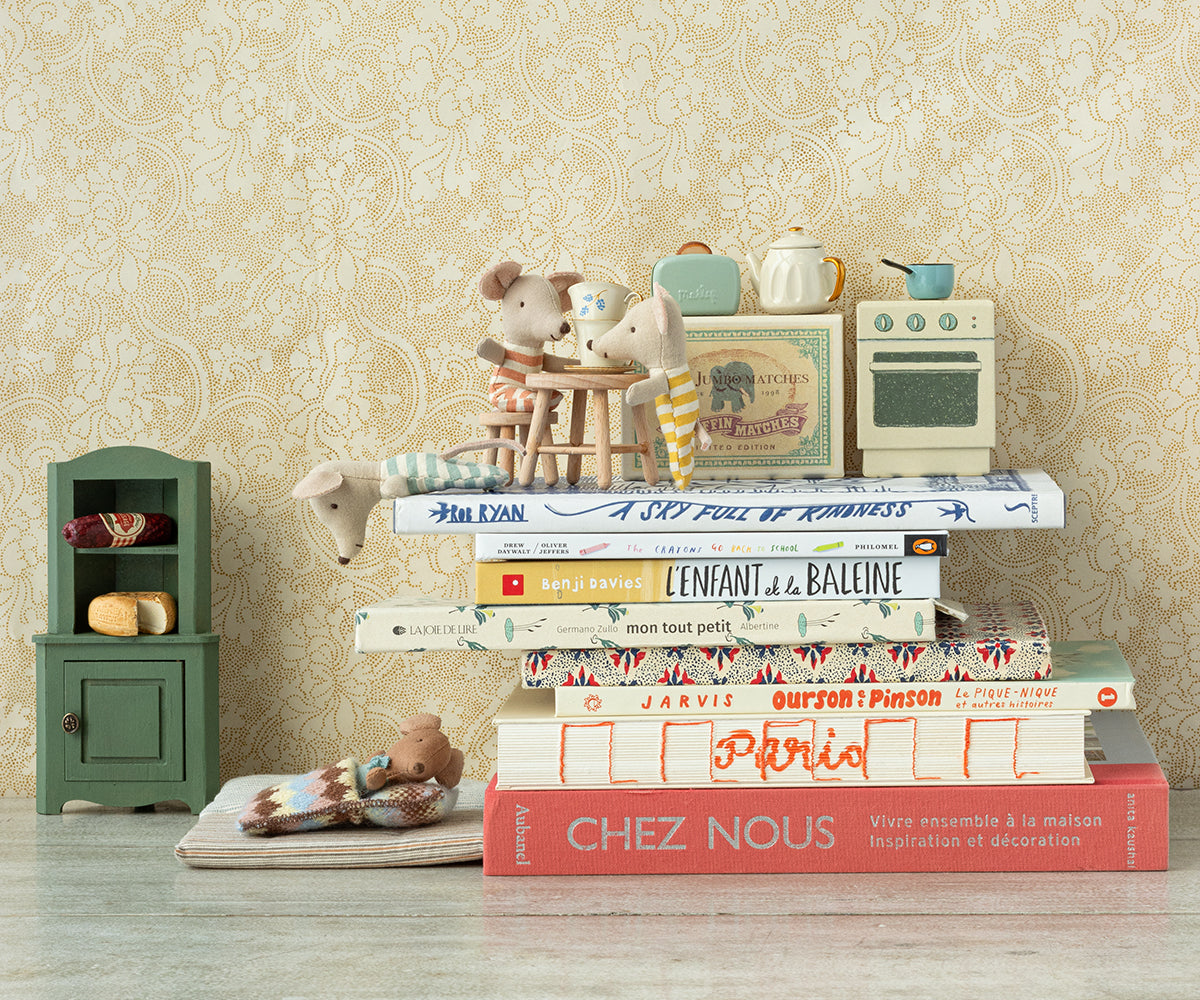 Corner Cabinet, Mouse - Dark Green detail