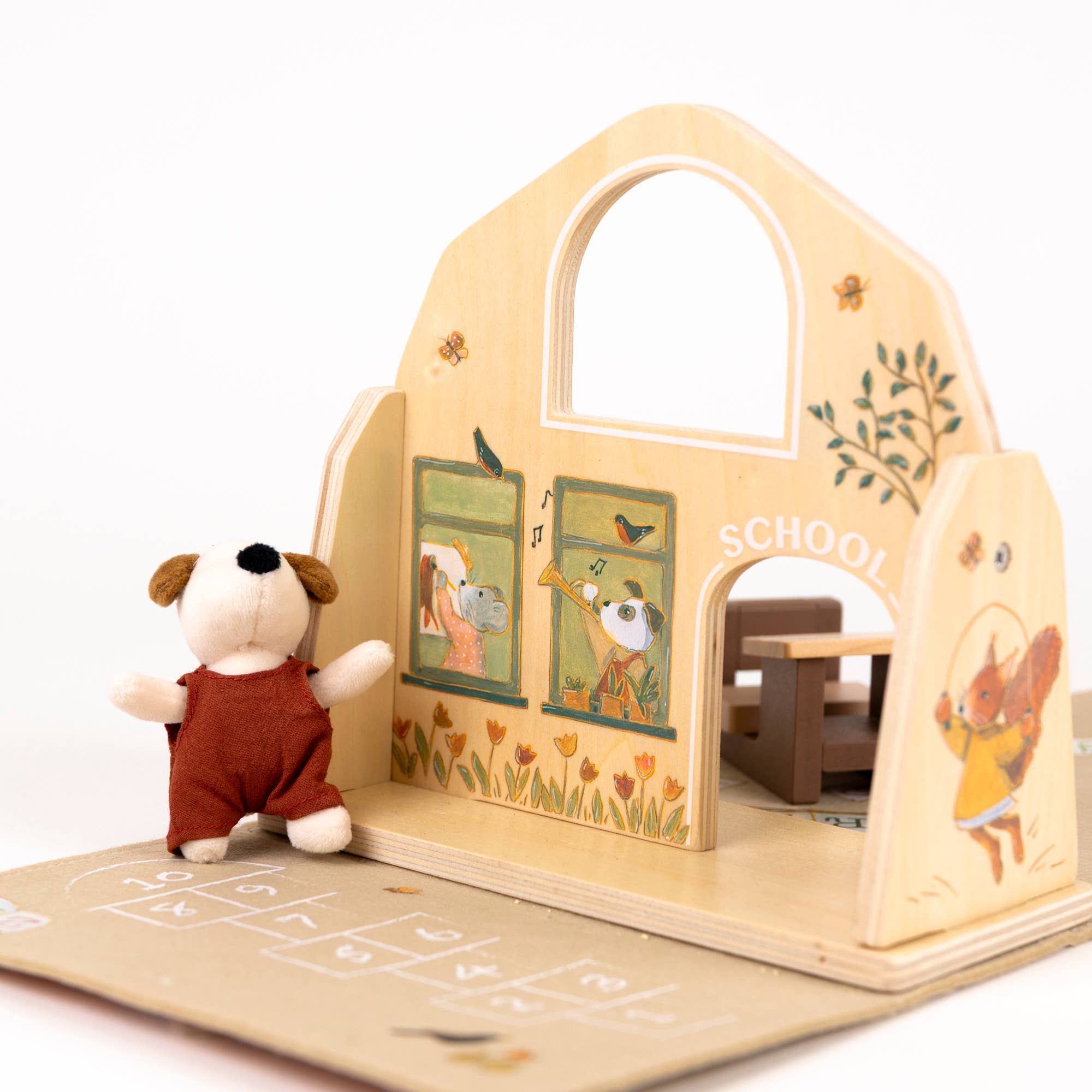 Mini Friends School – Egmont wooden schoolhouse playset with desk and blackboard