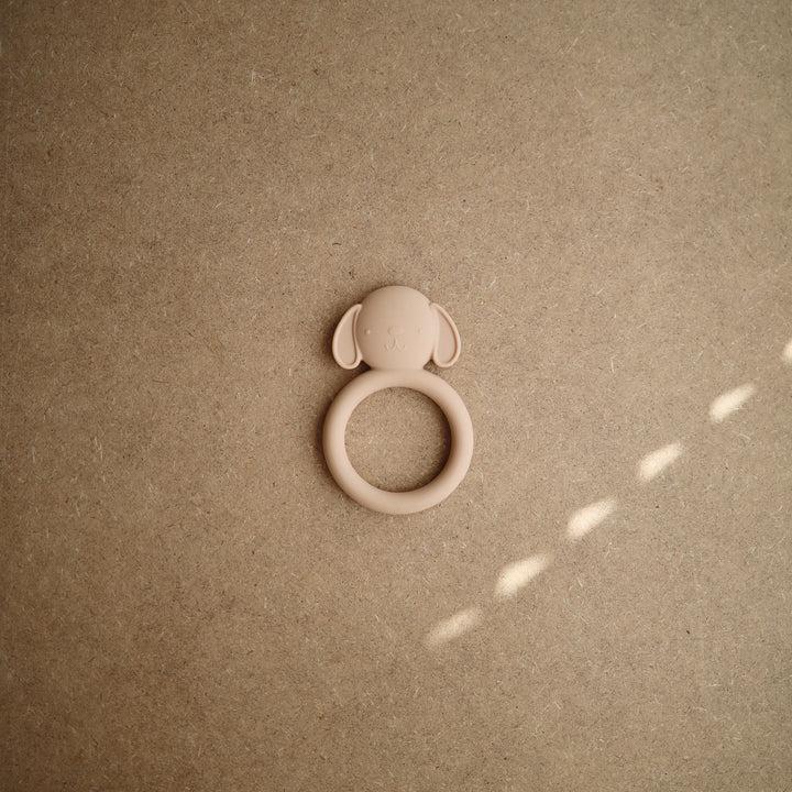 Dog Teether – Mushie (image 7)