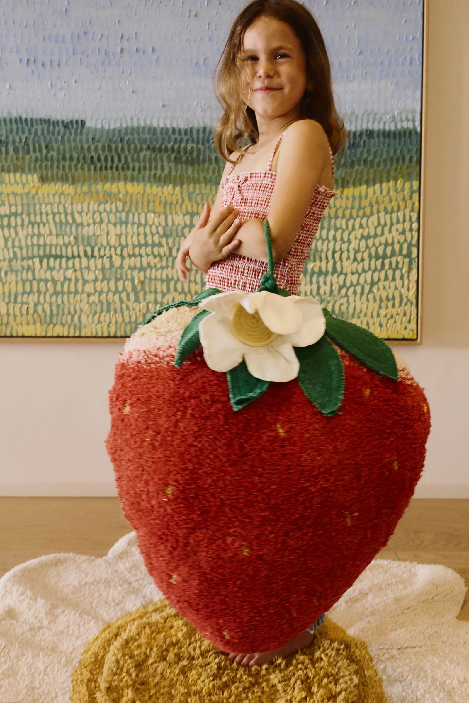 FLOOR CUSHION STRAWBERRY