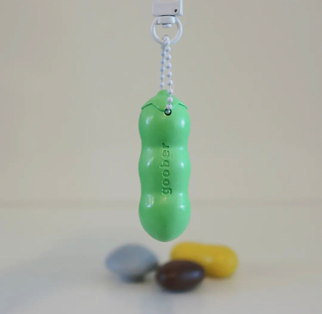 Goober - Farm Crayon Key Ring - Peas