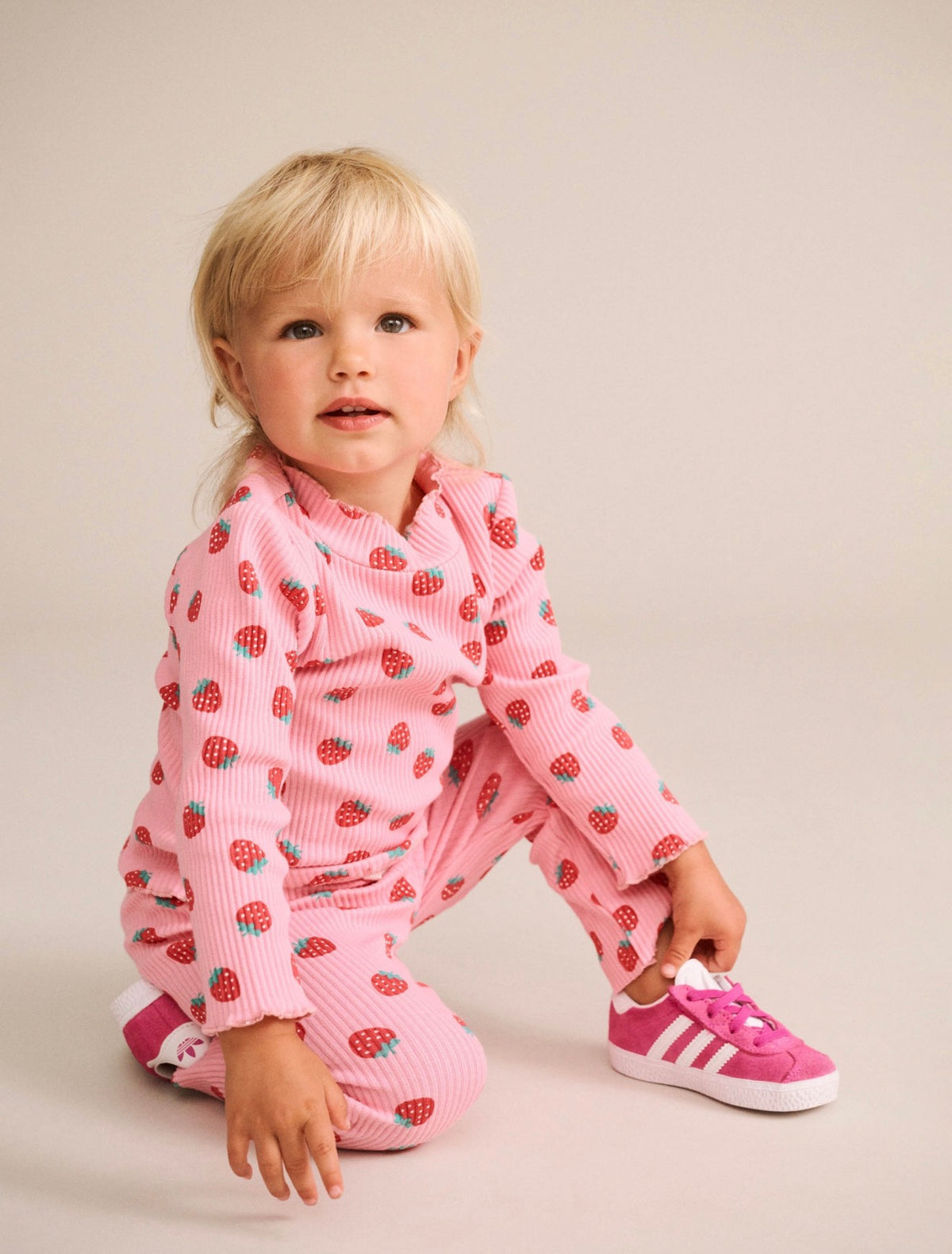 Strawberry Print Rib Legging – Strawberry Print – Huxbaby