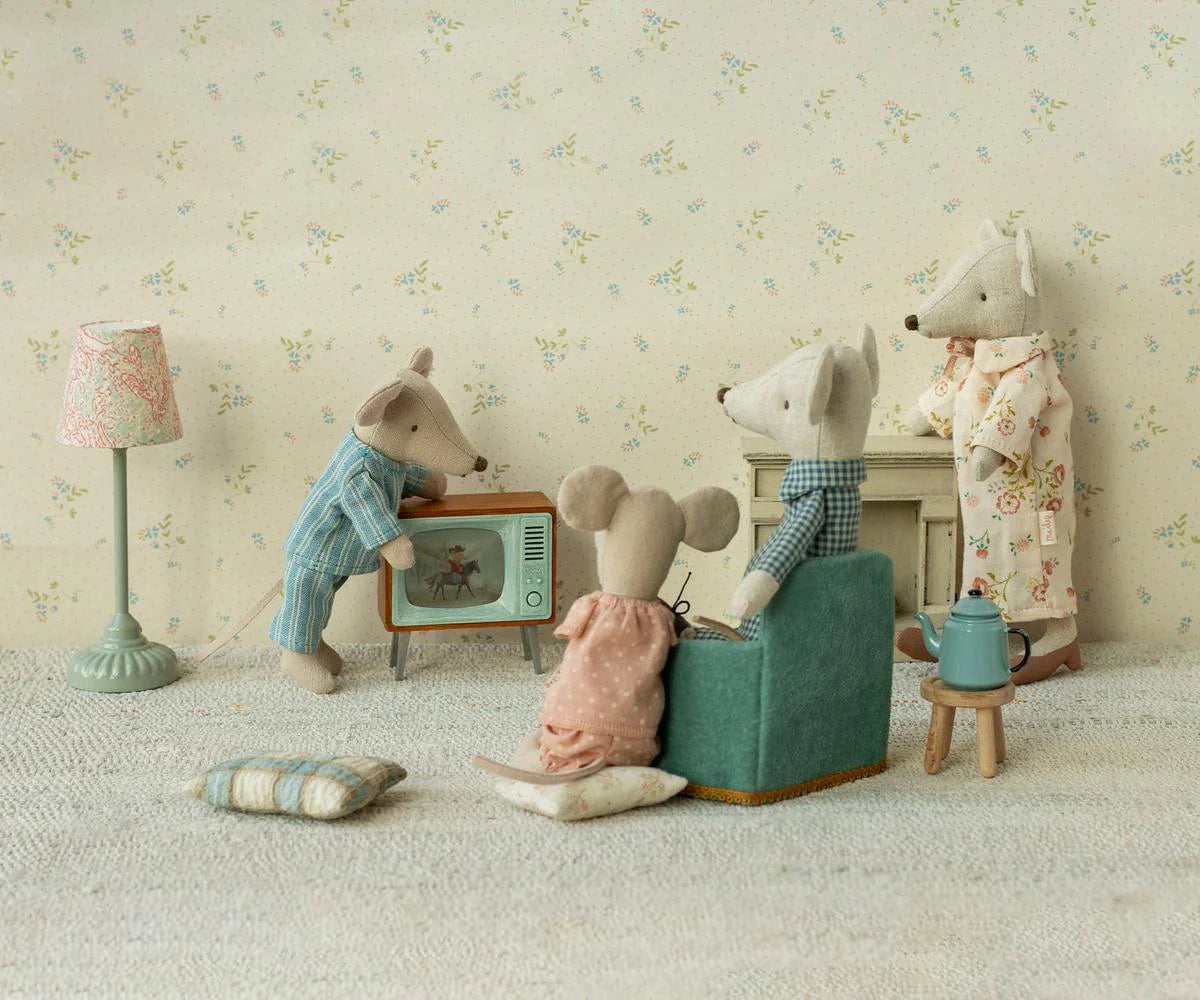 Grandma and Grandpa Mice in Cigarbox | Maileg | littlewild kids