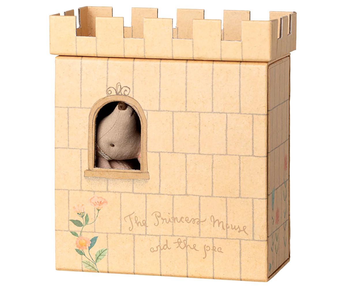 Princess and the pea, Big sister mouse