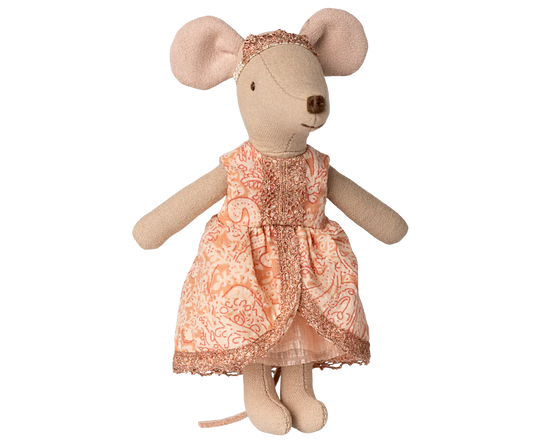 Princess and the pea, Big sister mouse