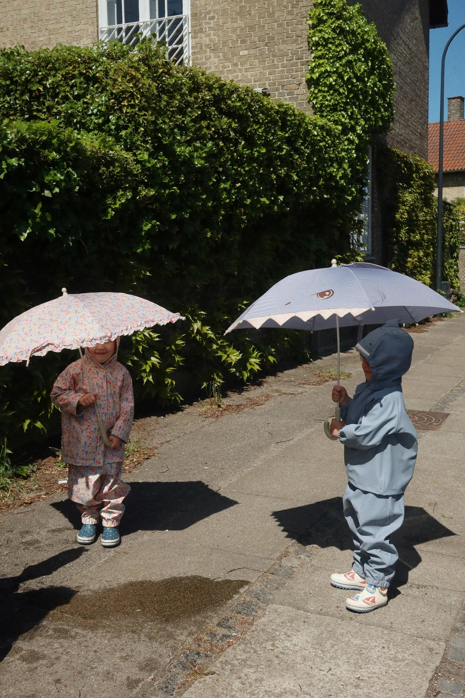 Shark Umbrella – Konges Sløjd