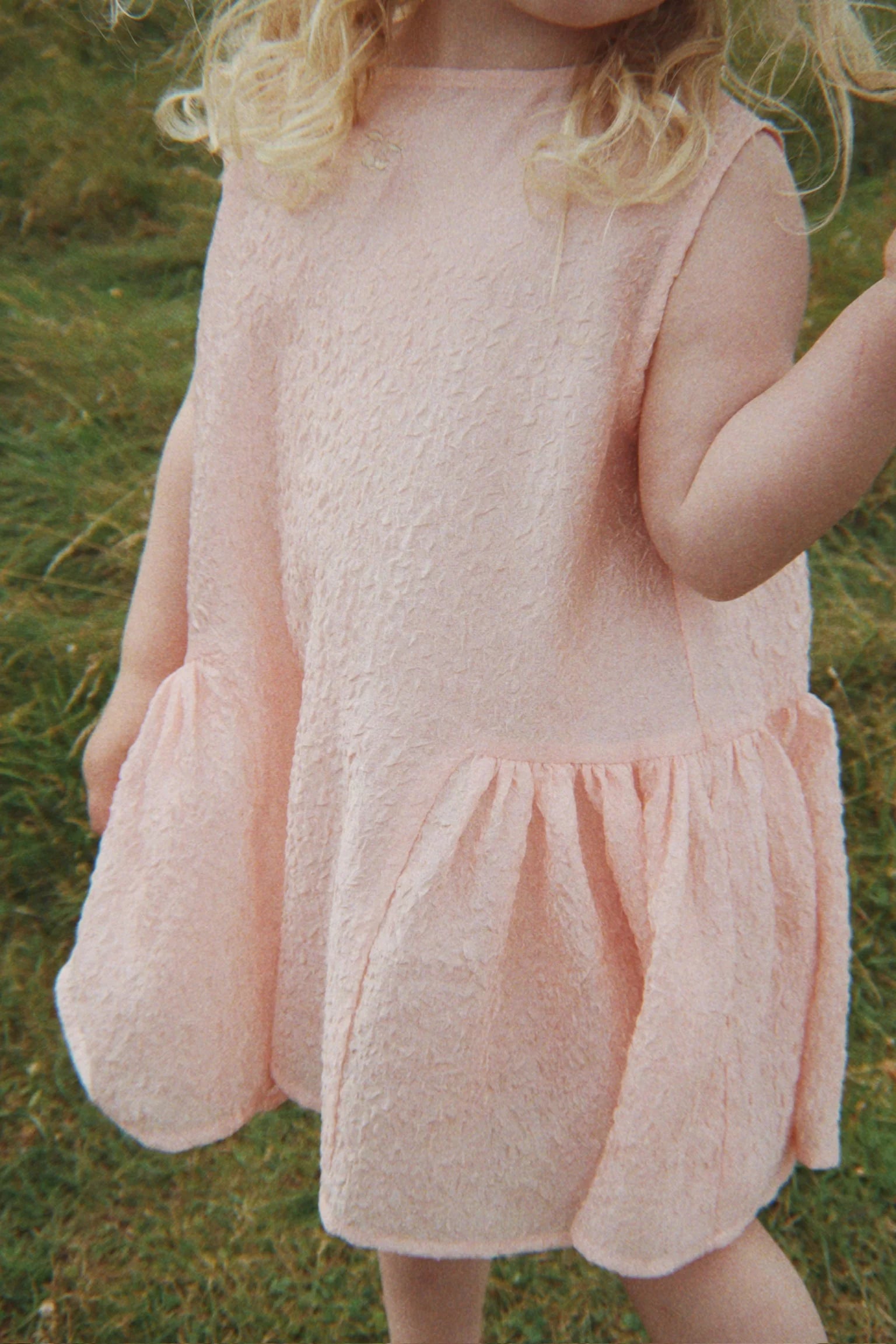 VOLA DRESS — back view – Konges Sløjd