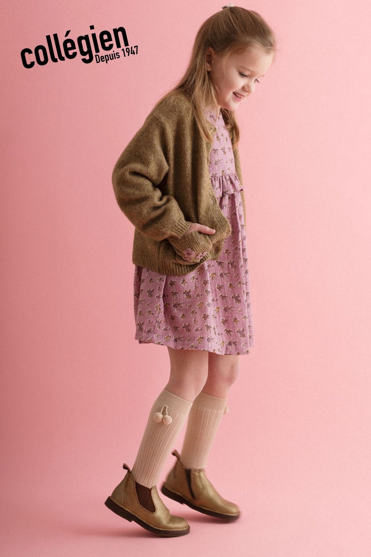 Collégien Diane Ribbed Knee-High Socks with Pompoms – Doux Agneaux (image 4)