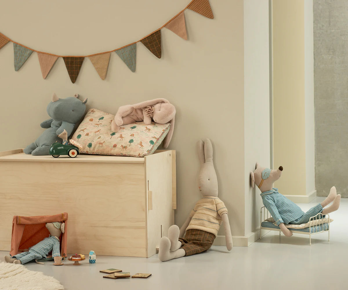 Maileg Cushion Unicorn – styled in children's room