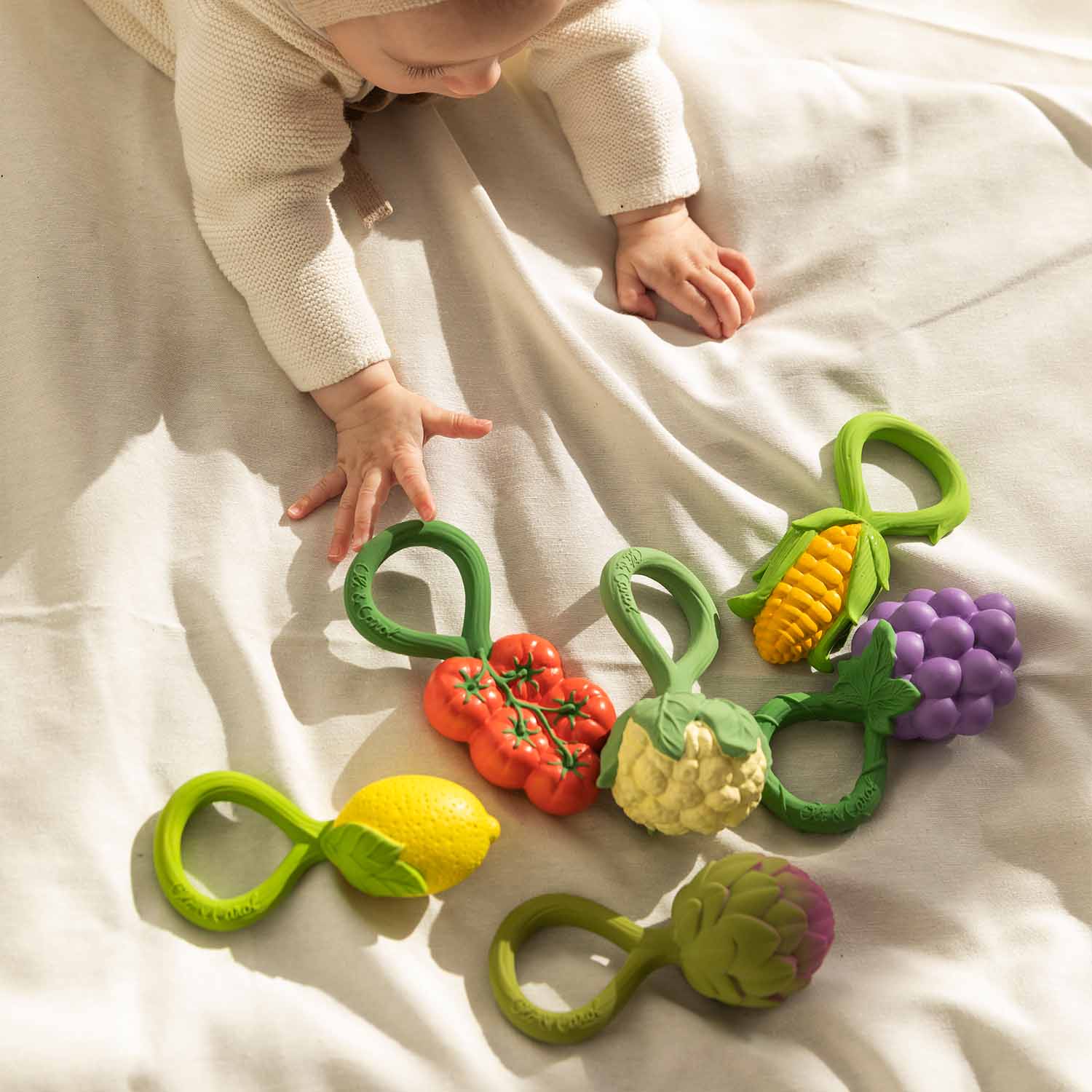 Artichoke Rattle Toy – Oli and Carol (image 5)