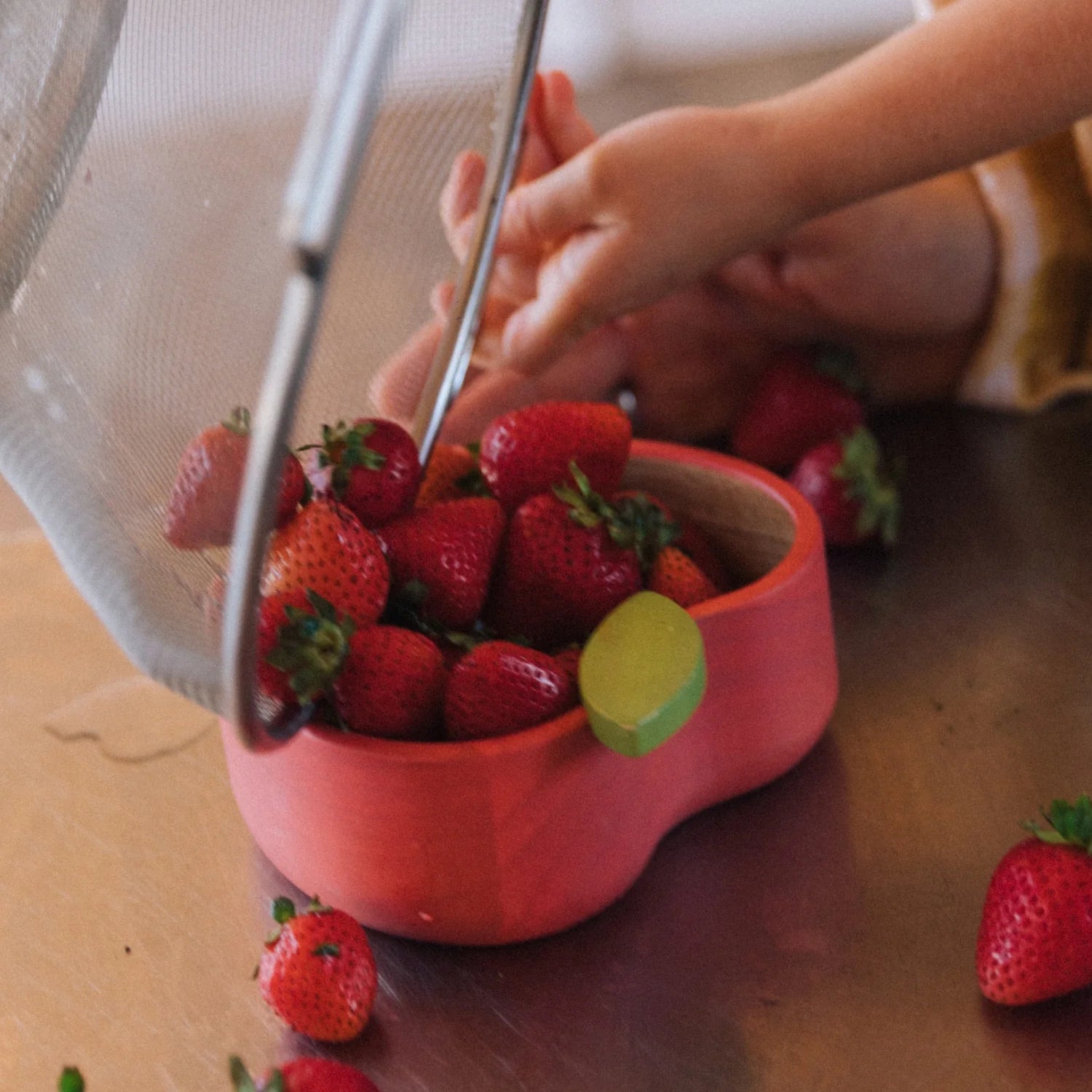 Pepa The Apple Bowl & Spoon Set – Oli and Carol