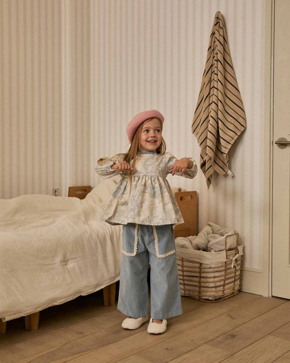 Rowyn Pants – Blue – Petite Hailey