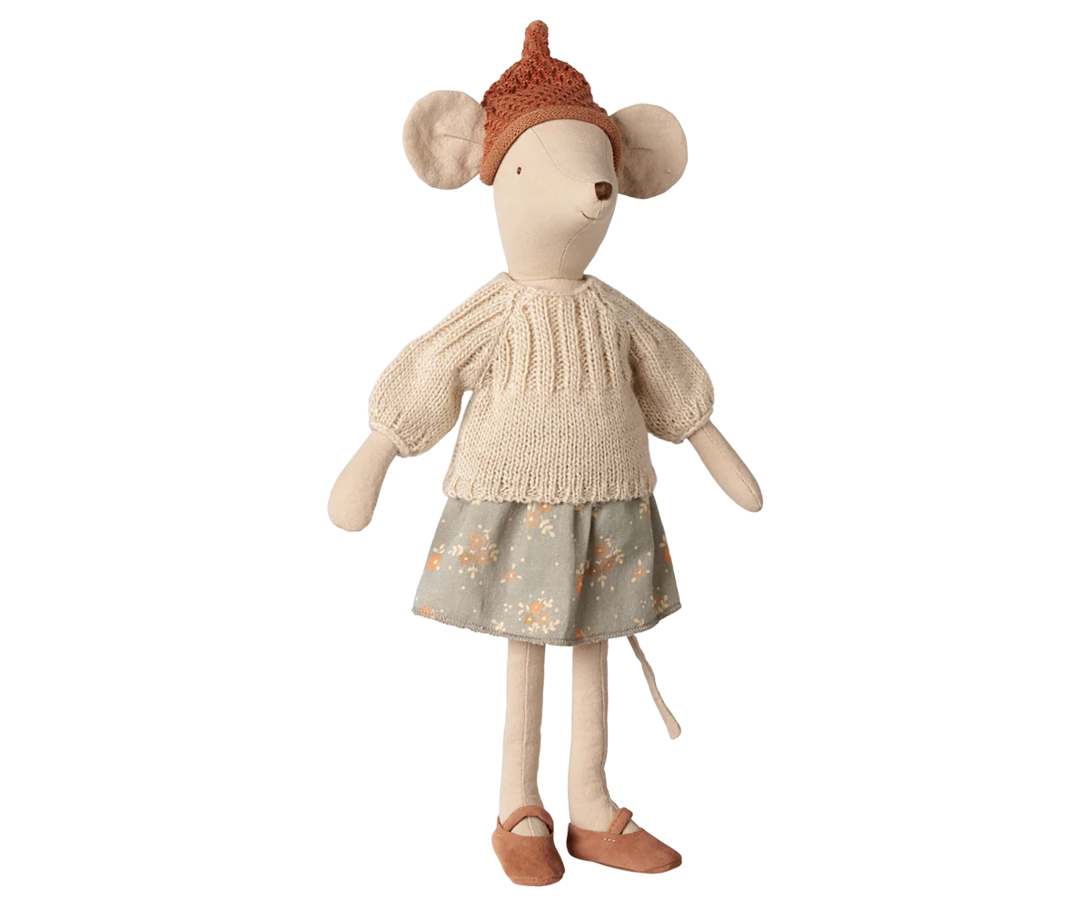 Mouse, Medium - Skirt and sweater