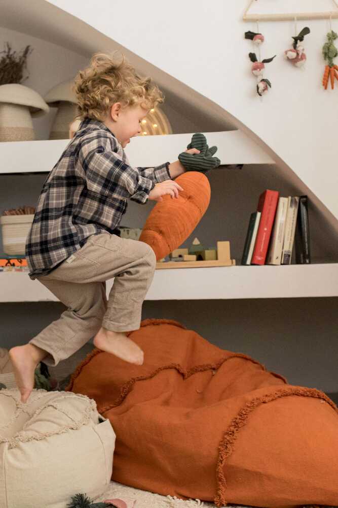 Pouf Kids Bean Bag Cathy The Carrot – Lorena Canals