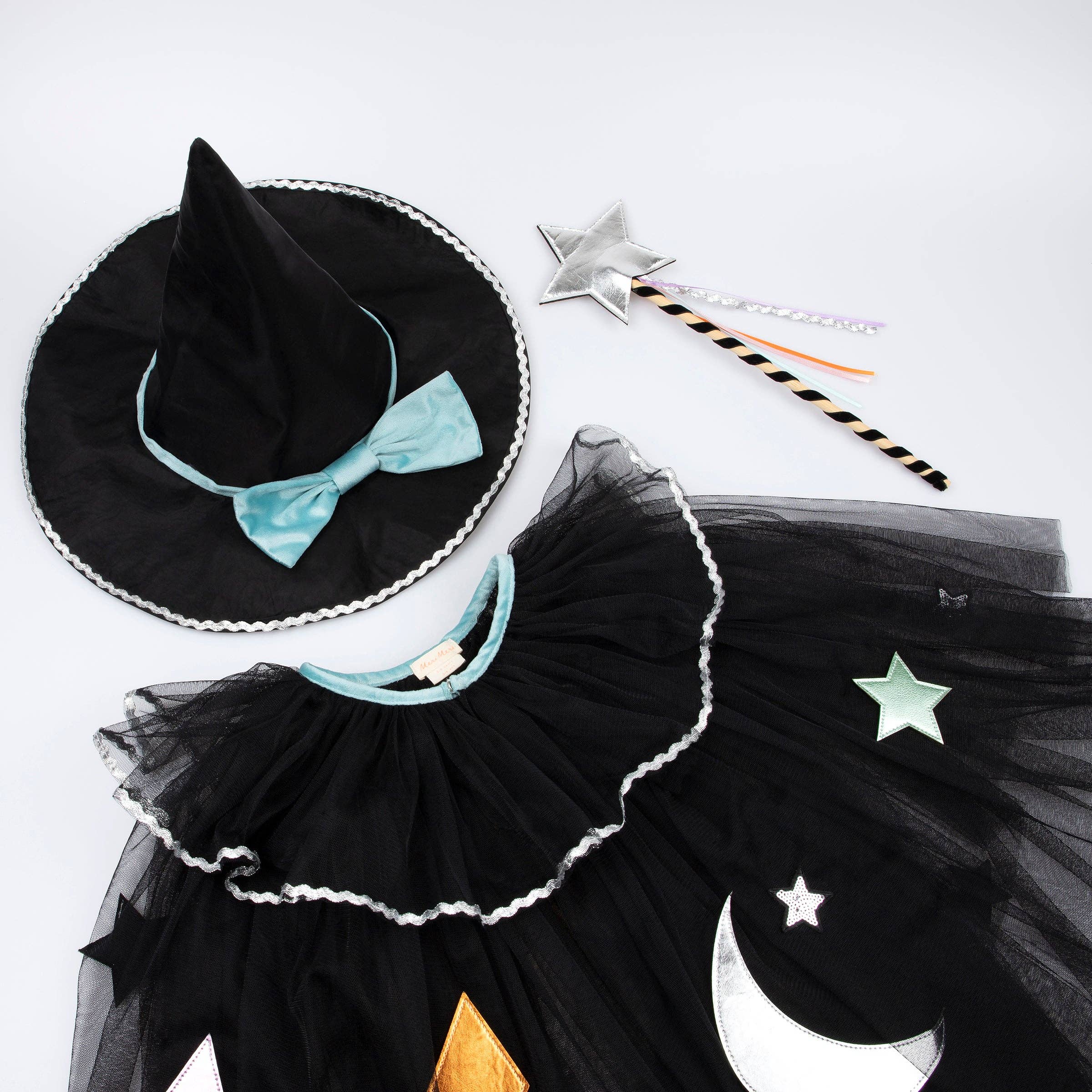 Tulle Appliqué Witch Cape, Hat & Wand detail