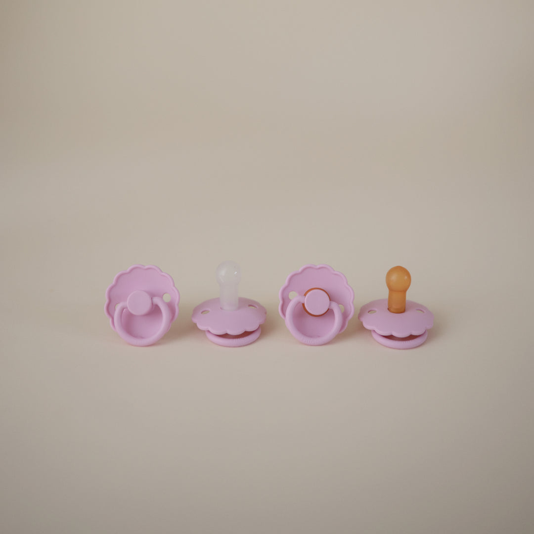 FRIGG Daisy Natural Rubber Pacifier 2-Pack – Mushie