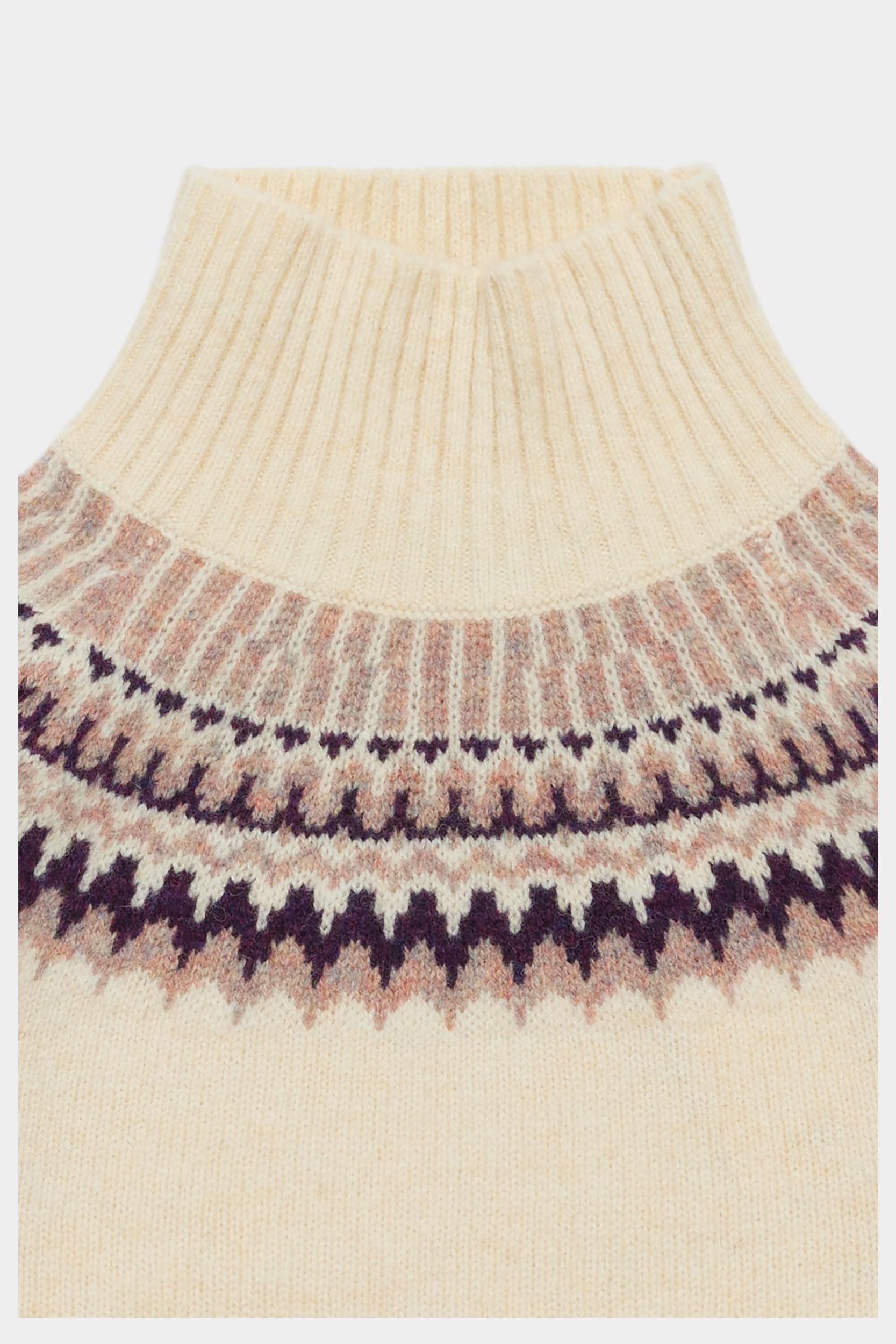 Lambswool Fair Isle Sweater - Creme detail