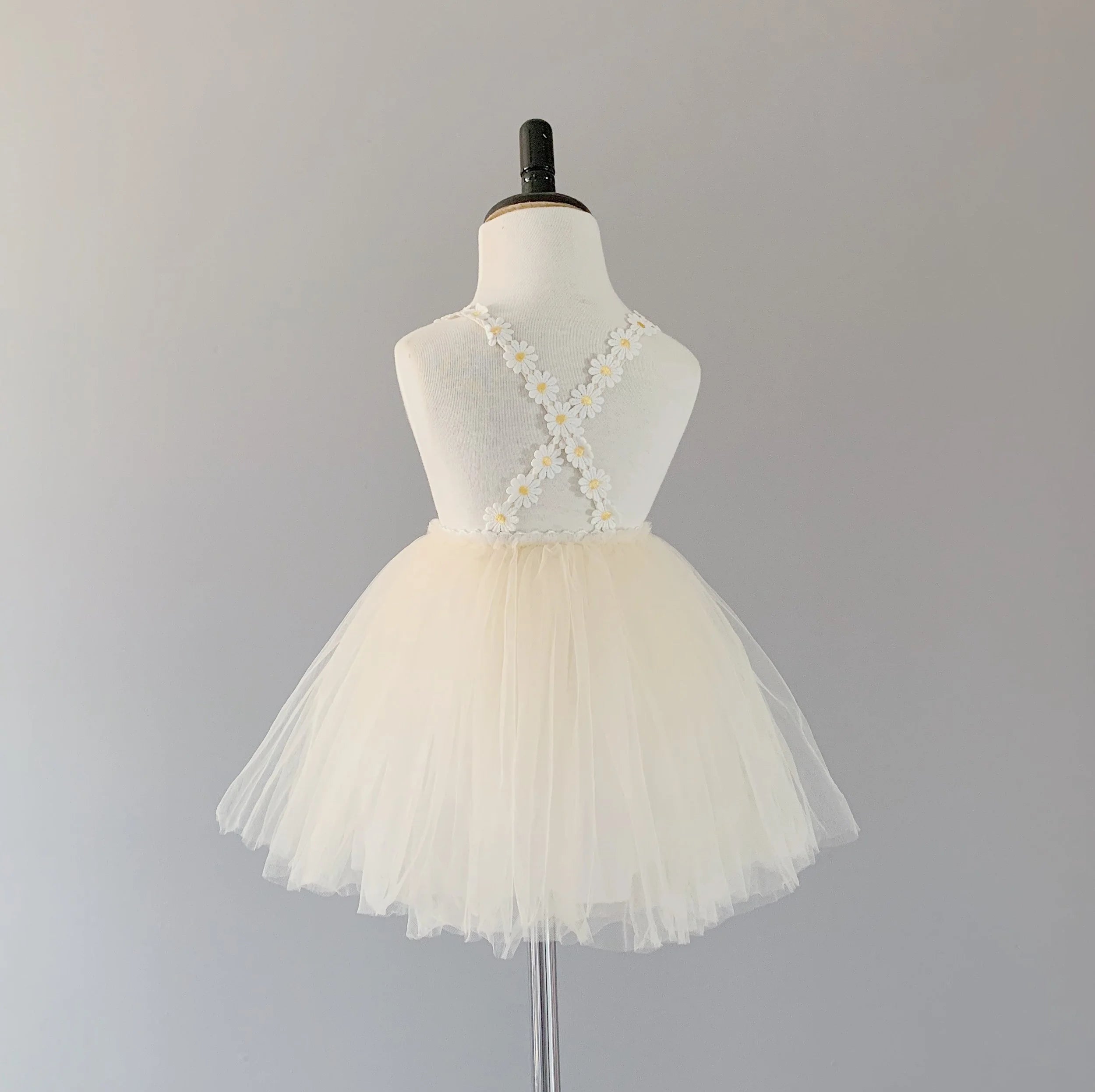 Baby Vera - Cream – Bluish (image 4)