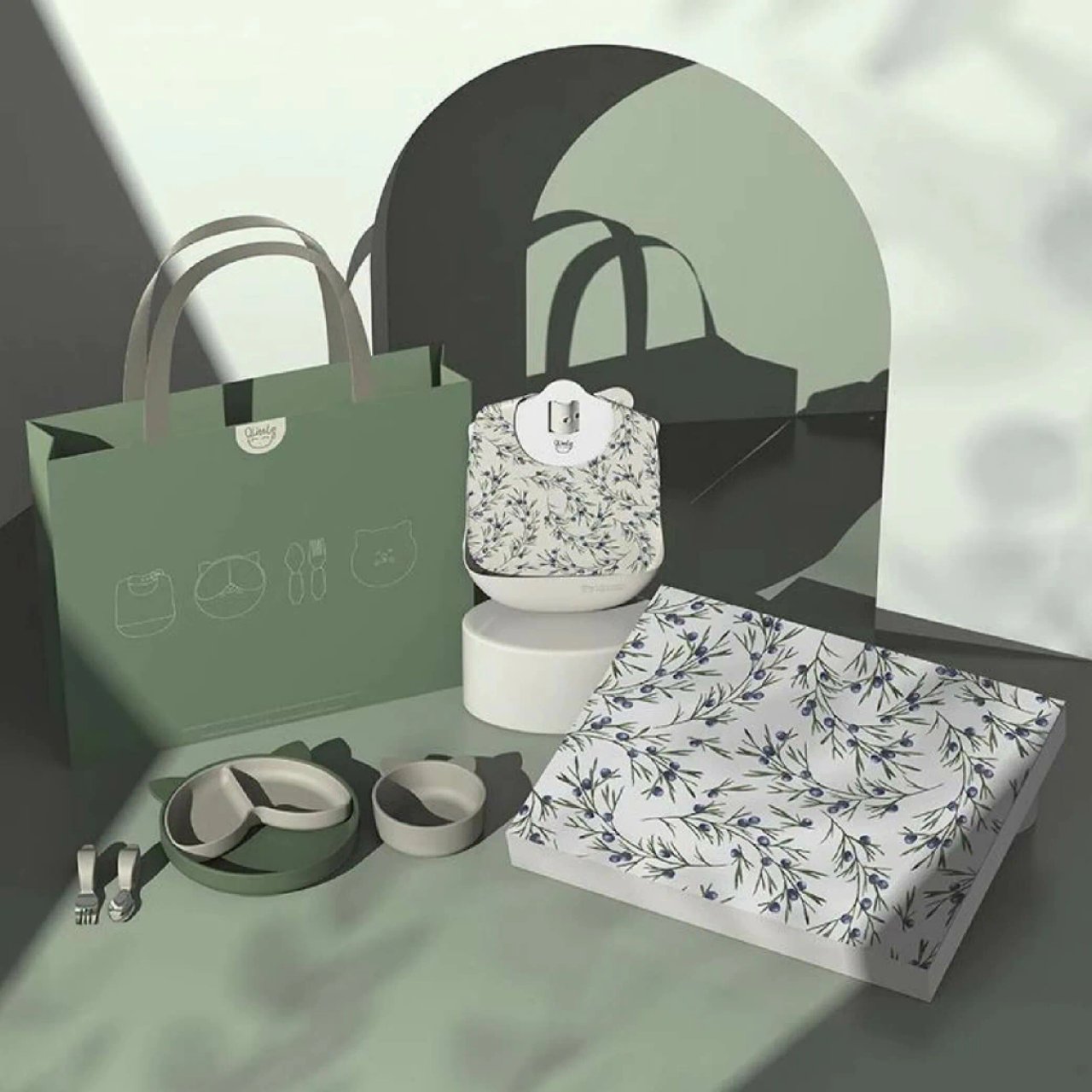 Qlittle Baby Tableware Gift Box Juniper Green